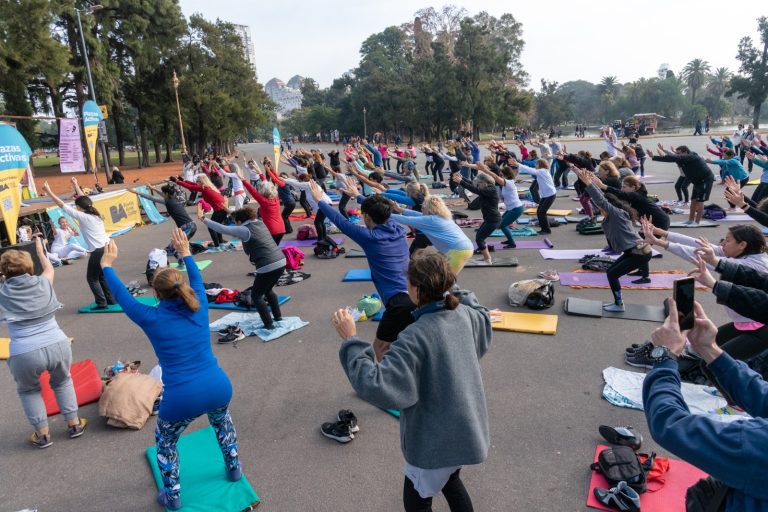 Parque Olímpico celebra el Día Internacional del Yoga