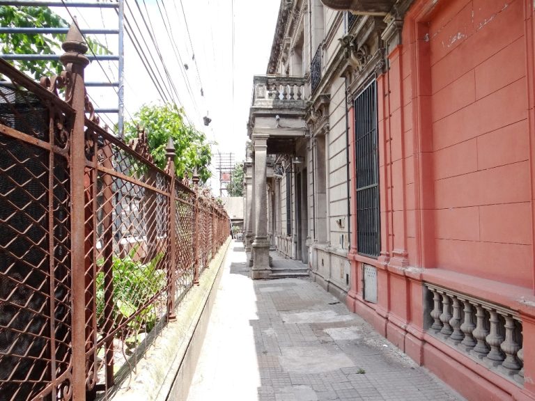 El pasaje Marcoartú : ese rincón desconocido del barrio de  Flores